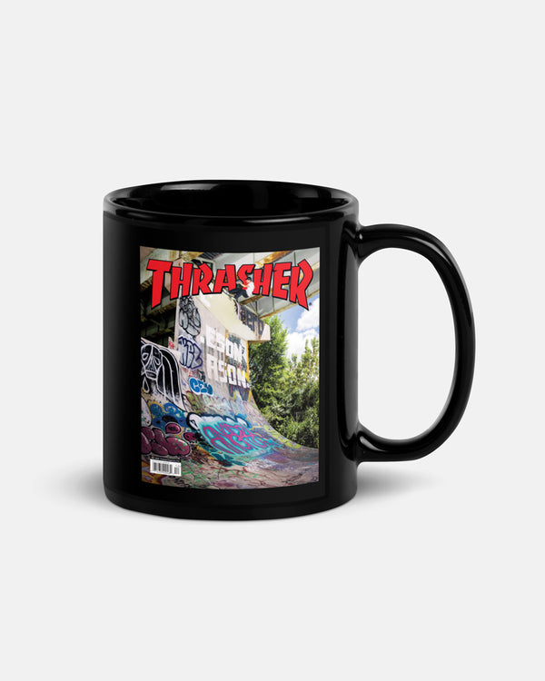 DECEMBER 2025 COVER - MUG